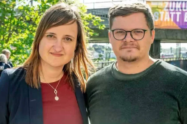 Doğu Almanya’da öğretmenlere aşırı sağcı tehditler