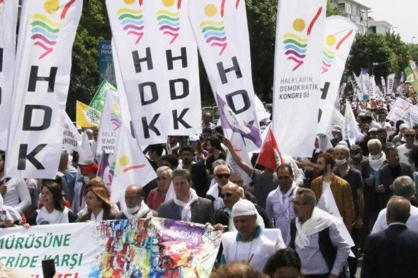 HDK hem itirazdır hem alternatiftir