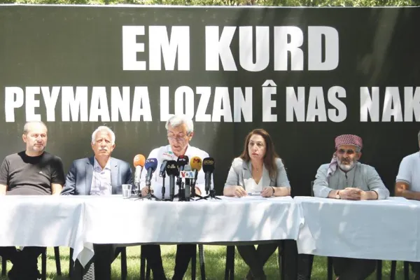 100 yıllık yanlıştan dönün