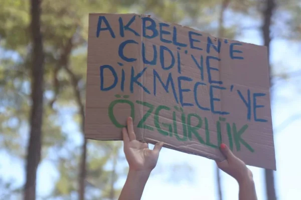 Cudi yanıyor Akbelen talan ediliyor