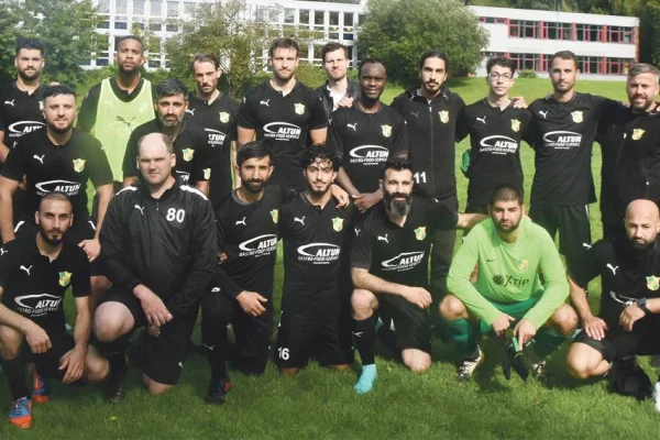 Med SV Kiel: Enternasyonal bir takım