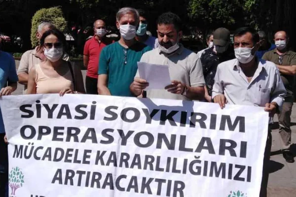 ESP’ye siyasi soykırım