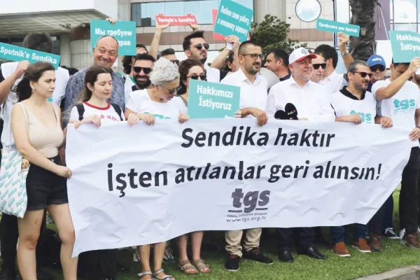 Gazeteciler eylemde kararlı