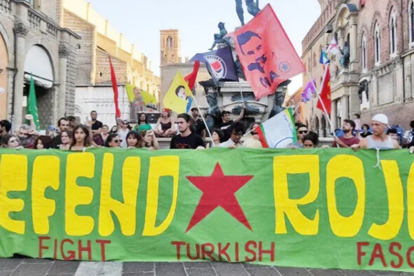 Rojava’yı savun, özgürlüğünü kazan!