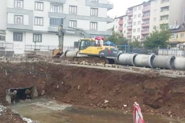 Depreme önlem yok yandaşa peşkeş var!