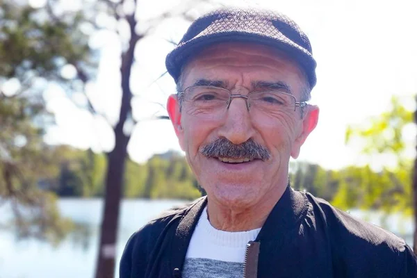 Acı bir ayrılış