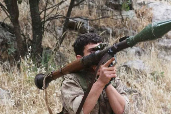 İşgalciler vuruldu
