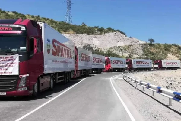 Yardım Laçin’den geçti