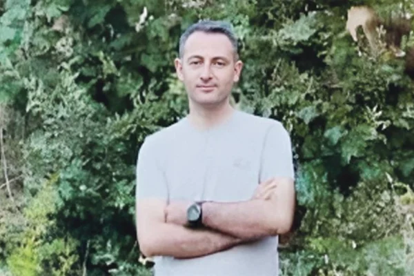 Hayatı mücadeleyle geçti