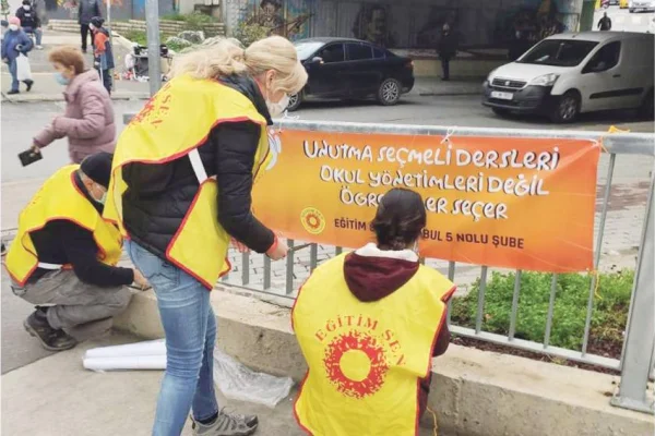 Seçmeli ders kılıflı ideoloji eğitimi!