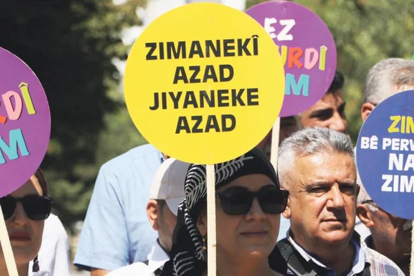 Avesta 4 bin öğrenci mezun etti