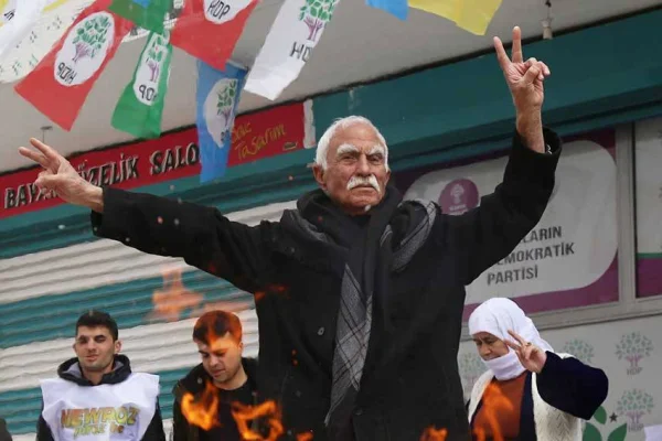 Apê Ûsiv yaşamını yitirdi