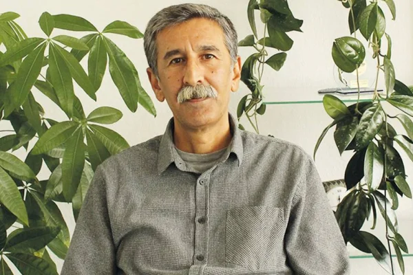 Komployu en derin onlar hissetti