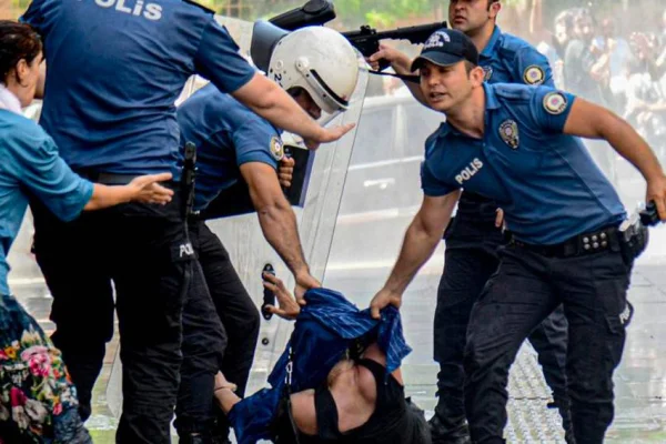 Türk özel savaş makinası, yalanlar ve gerçekler