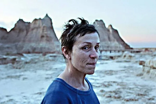 Venedik’te büyük ödülü Nomadland aldı