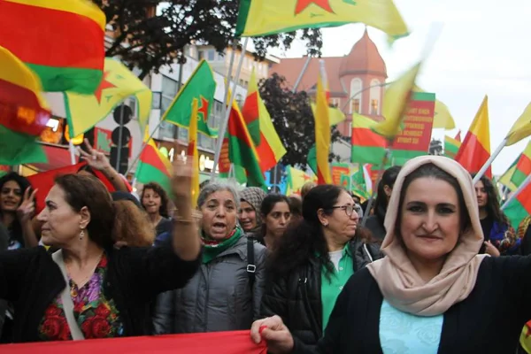 Mücadeleyi birlikte büyütüyoruz