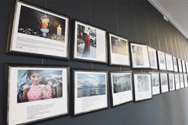 50 tutsak 50 fotoğraf