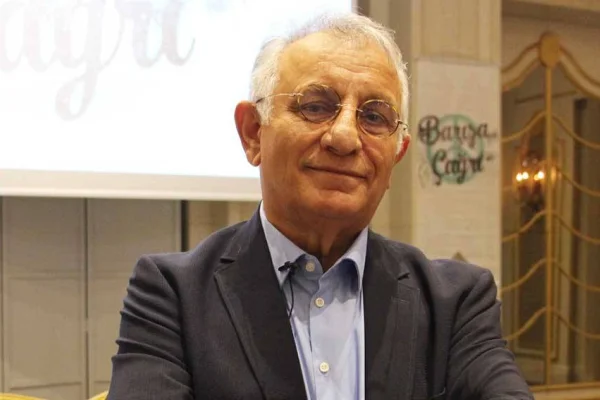 Asıl muhatabımız Türkler