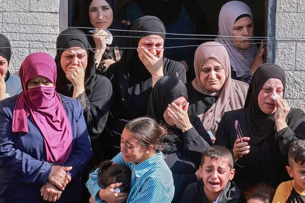 Filistinli kadınlara yapılan cinsel şiddet değil mi?