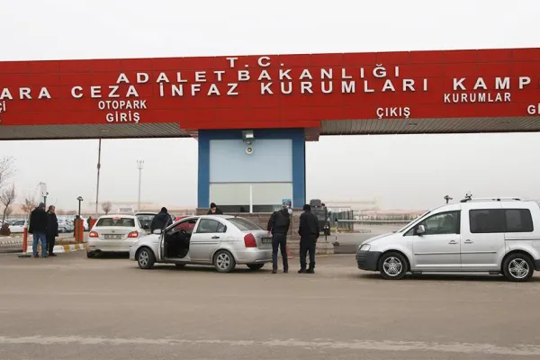 24 tutsağın tahliyesi engellendi