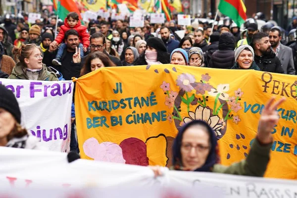 Berlin yargıya taşınıyor