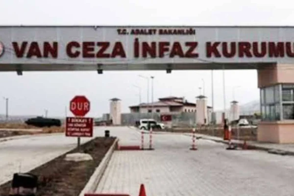 Van F Tipi’nde açlık grevi