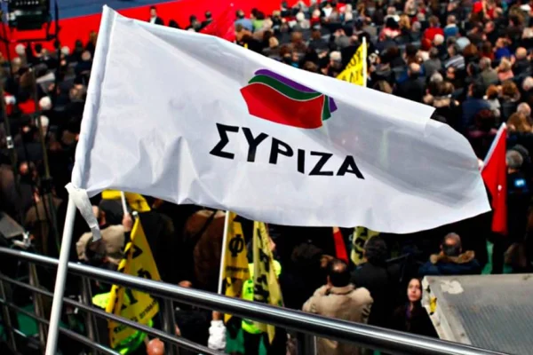 Syriza’da istifa depremi