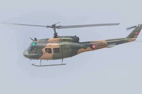 Köylüler helikopterden atıldı