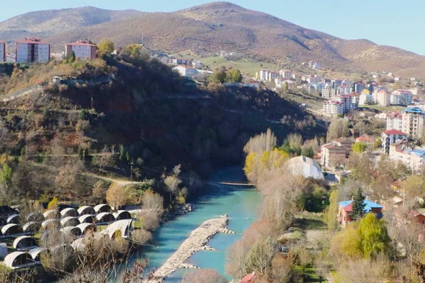 Dersim’de gençler göç ediyor