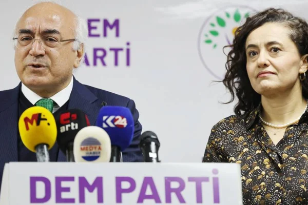 22 bin 818 partiliye gözaltı