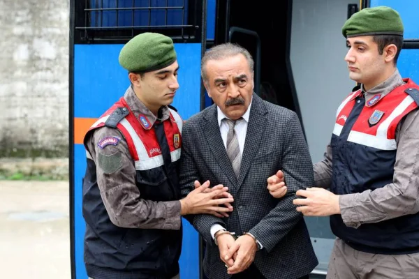 Senin aşkın değil sadece, failin olmak da varmış