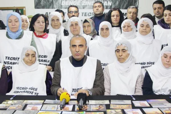 İmralı'ya mektup ve kart