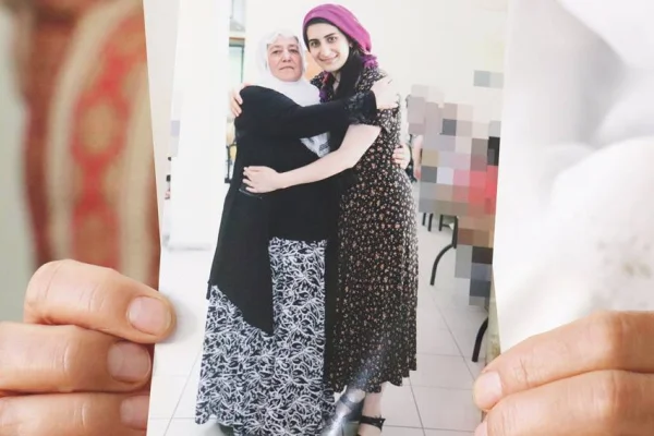 Kelepçeli ameliyat dayatıldı