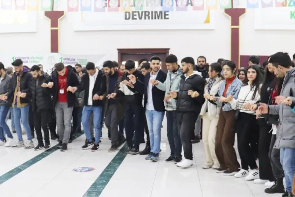 ‘Vejînek Ciwan’ kongresi: Buradayız!