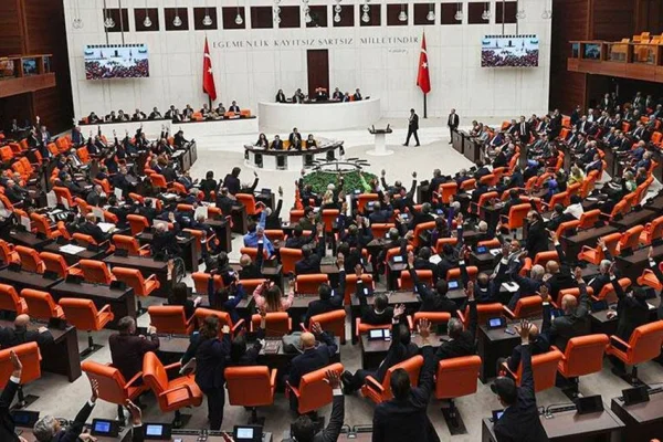 Temsil eksikse çözüm de eksik