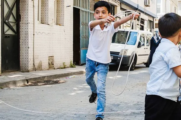 Sokağın toplumsallığı, evin yalnızlığı