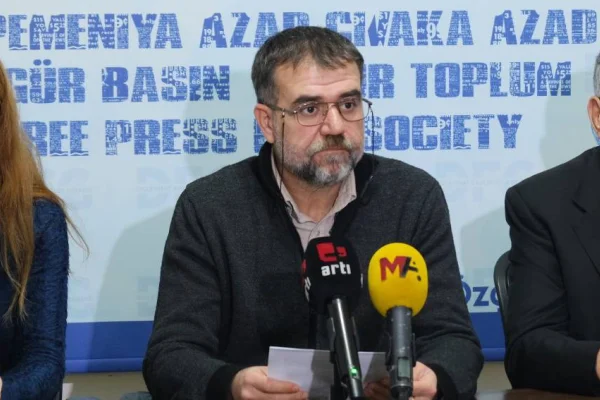 57 gazeteci tutsak