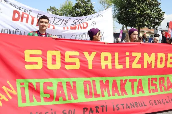 Dünya değişirken biz değişmezsek ne olur?