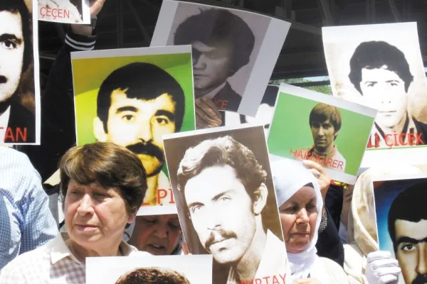 14 Temmuz’dan sonra Esat Oktay teslim oldu