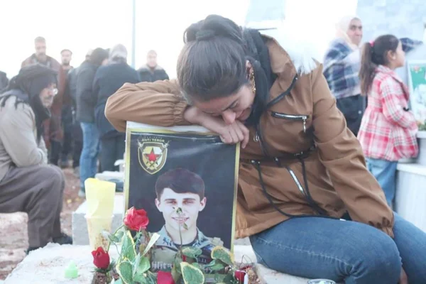 Kobanê şehitleri için anma