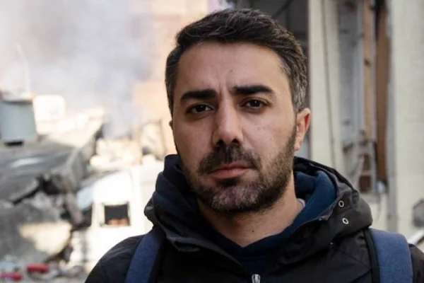 Gazeteci Ayva tutuklandı