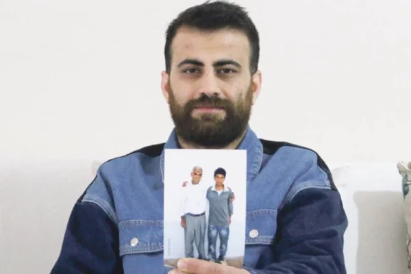 Babasını 5 yaşında cezaevinde gördü
