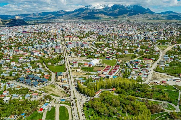 Halk seçer, denetler, hesap sorar