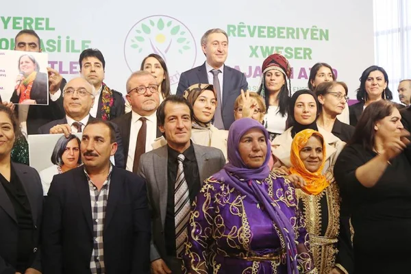 Halkın olanı, halka vermek için