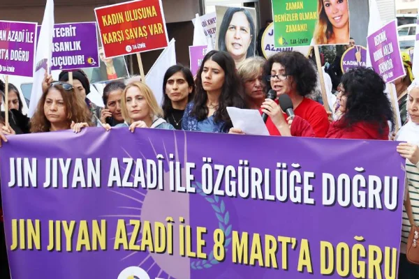 Her yer kadın rengine bürünecek