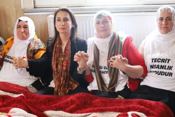 Adalet Nöbeti’ni ziyaret