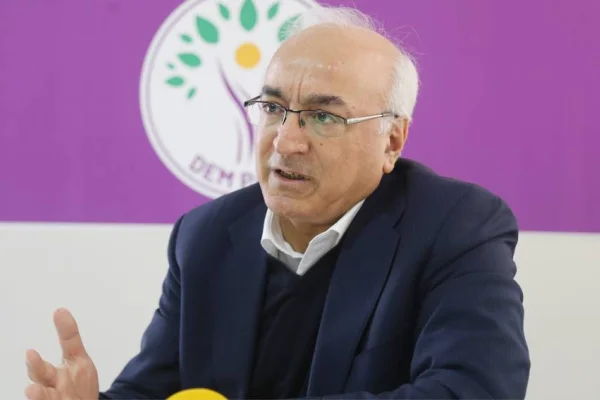 Türkiye, Kürtlerle barışmak zorunda