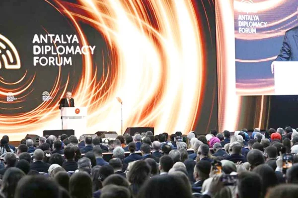 "Diplomasi Forumu" ve Kürtler