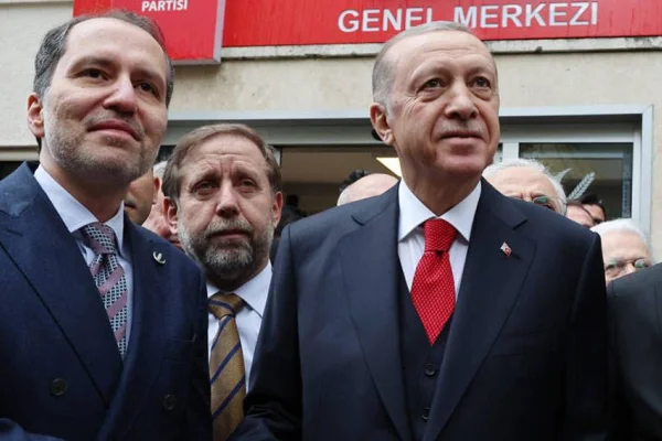 Bizans sarayında kavga