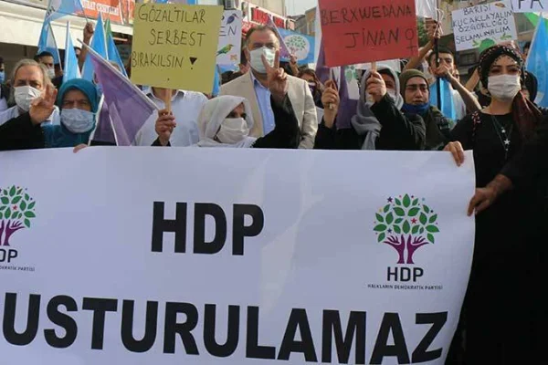 HDP de düşmez, iktidar düşüyor